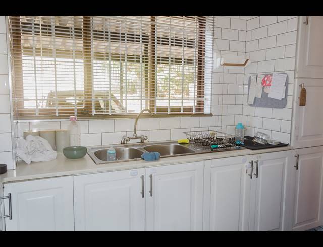 3 BEDROOM TOWNHOUSE FOR SALE IN SCOTTBURGH CENTRAL